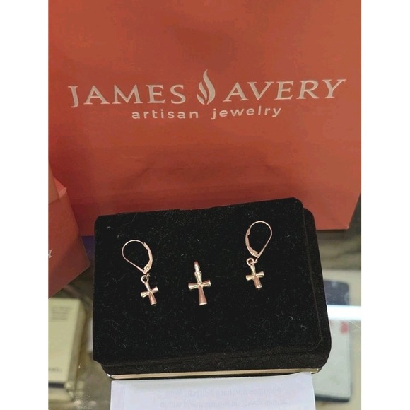 James Avery 14k gold cross pendant Set Earrings 14k Cross Leaver Back NEW - Picture 2 of 16